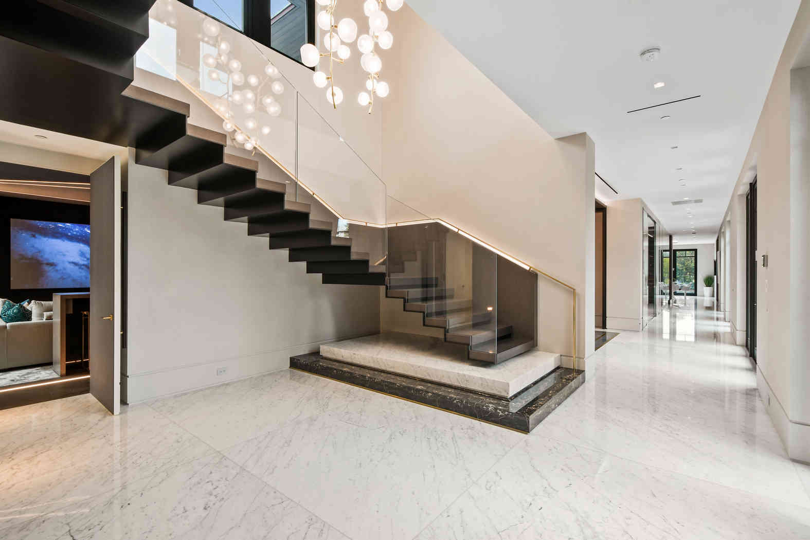 Luxurious Staircase Design for a West Palm Beach, Florida Home