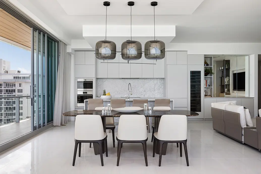 Open Space Kitchen Layout in a Miami Beach Apartment