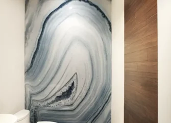 Cozy Family Room Design in a Luxury Florida Condo