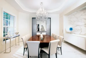 Comedor transicional diseñado por los mejores interioristas de Miami