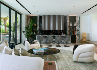 Warm Elegance Venetian Islands Residence - Portait