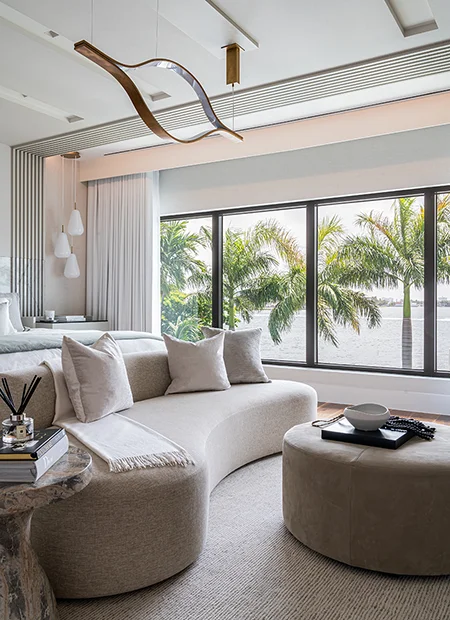 Cozy Lounge in Master Suite at Bay Harbor Residence
